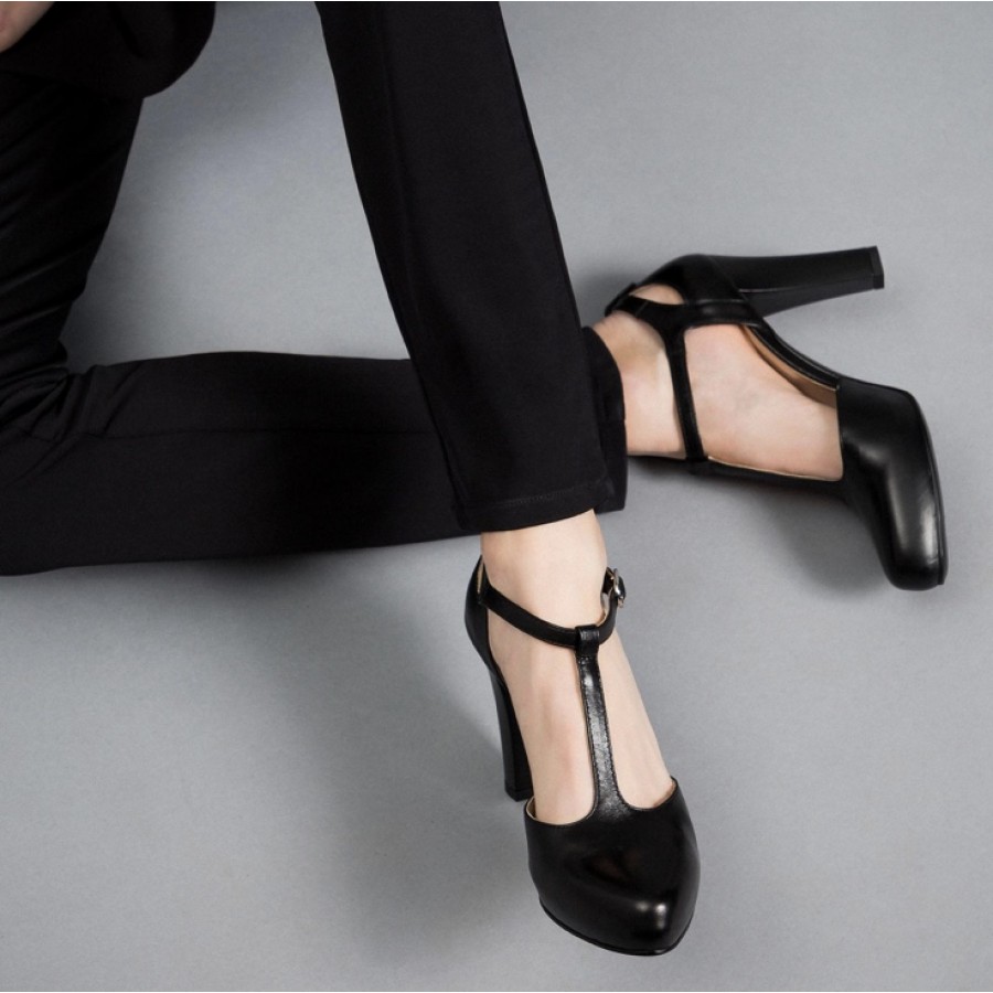 Collezione 2022 ♢ Nero Giardini donna - Mario Spatarella
