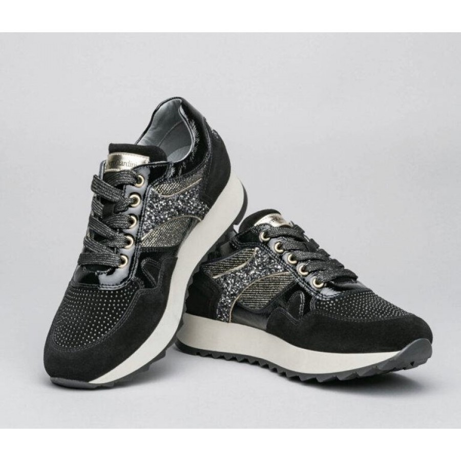 NERO GIARDINI Sneakers da donna con zeppa piatta | I013302D